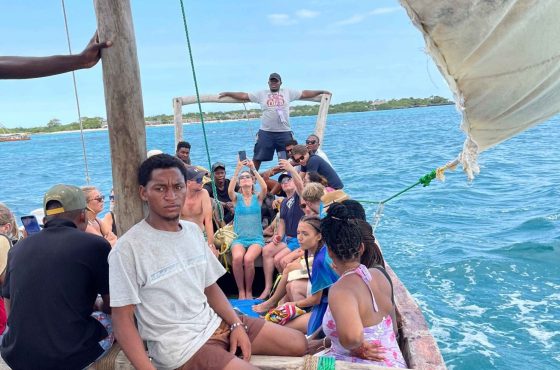 Safari Blue Tour with Snorkeling